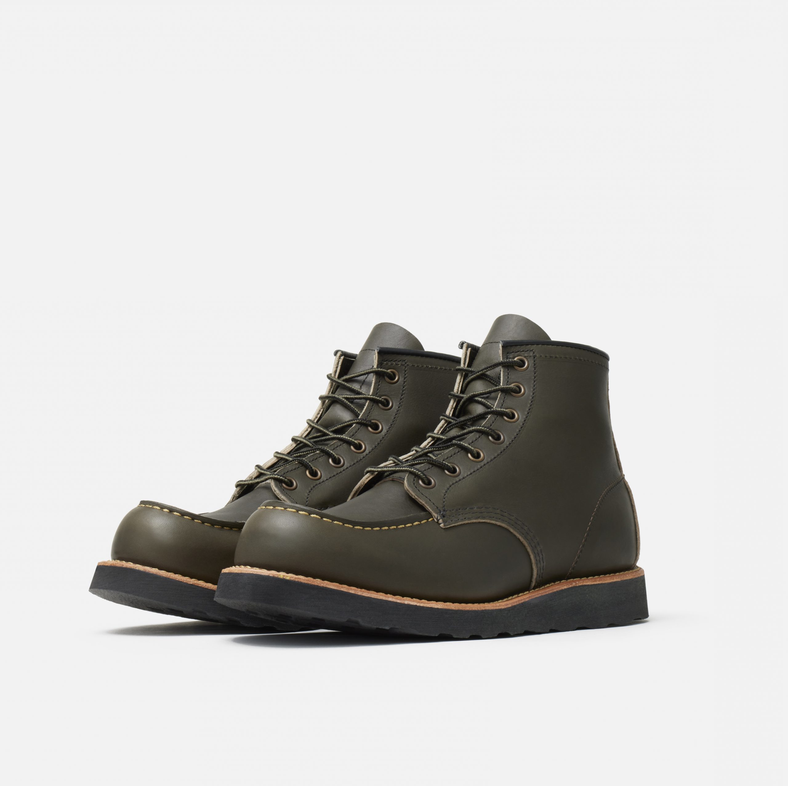 Red Wing Moc Toe 8828 in Portage Abilene
