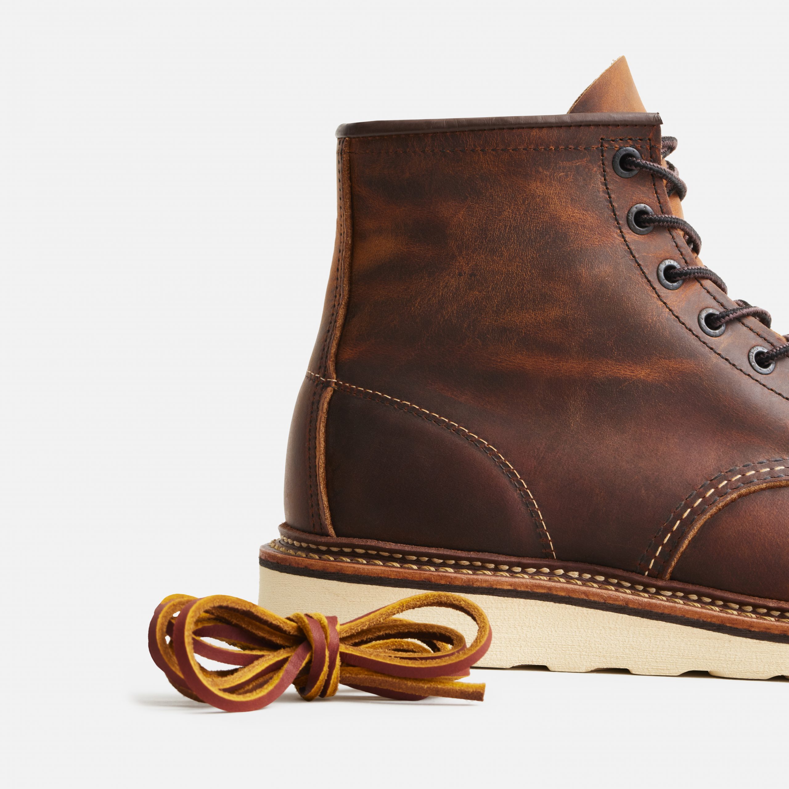 Copper Rough & Tough Leder und Ersatzsenkel des Red Wing Moc Toe 1907