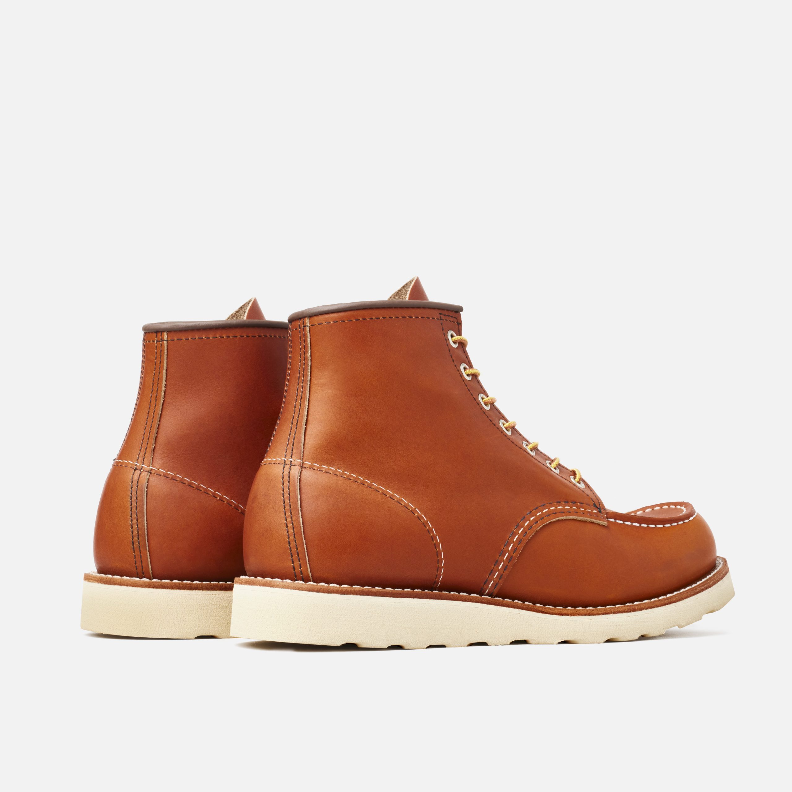 Red Wing Moc Toe 875 in Oro Legacy, Rückansicht