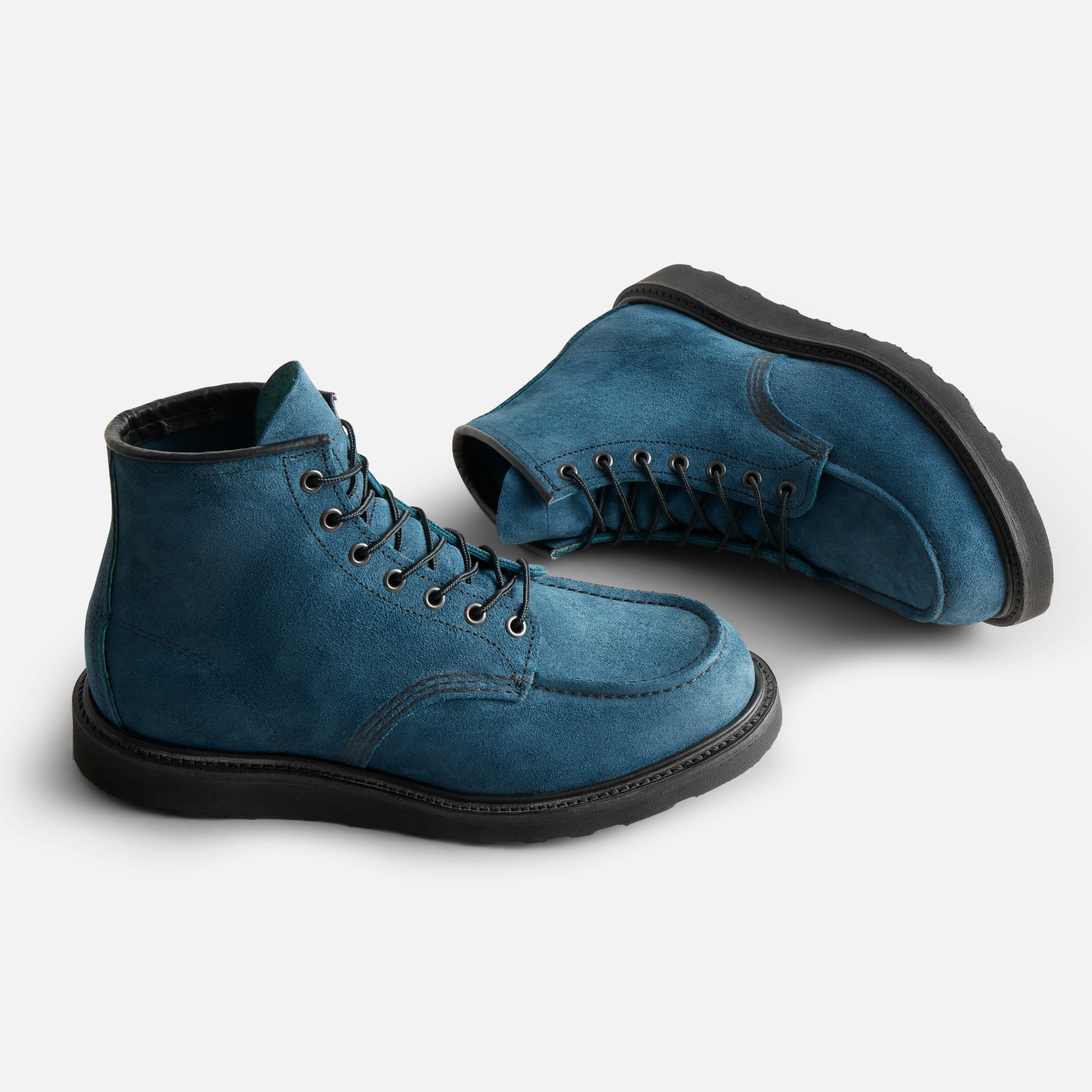 Red Wing Moc Toe 8809 in Tidal Muleskinner als Paaransicht