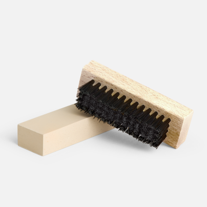 Bürste und Reinigungsgummi des Red Wing Nubuck/Suede Cleaner Kit 98037